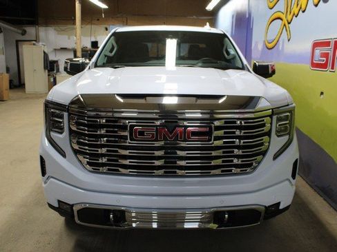 New 2026 GMC Sierra 1500 Denali w/ Technology Package image 2