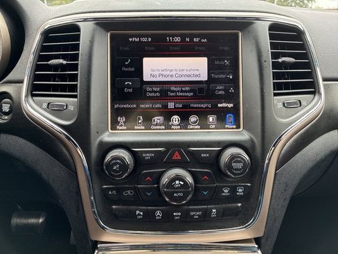 Used 2017 Jeep Grand Cherokee Laredo w/ Quick Order Package 23E image 18