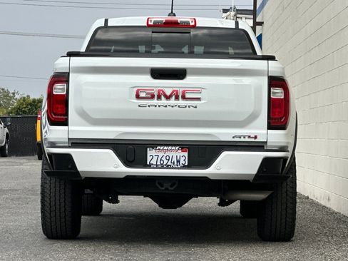 Certified 2023 GMC Canyon AT4 w/ AT4 Premium Package AWD/4WD image 5