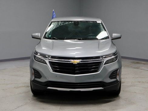 Used 2024 Chevrolet Equinox LT w/ LPO, Floor Liner Package image 7