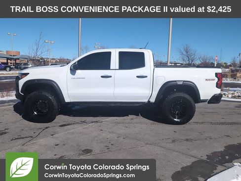 Used 2025 Chevrolet Colorado Trail Boss image 4