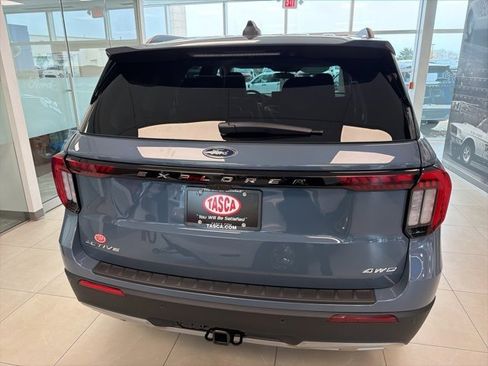 New 2026 Ford Explorer Active image 4