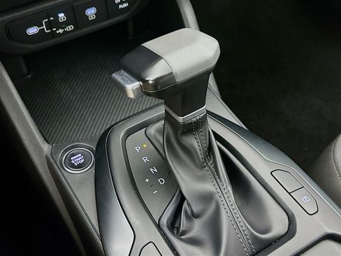 Used 2025 Kia K4 LXS image 24