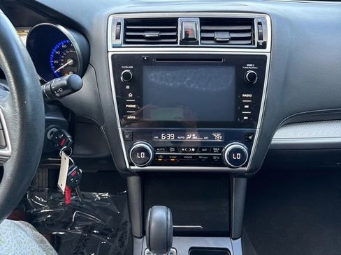 Used 2019 Subaru Outback 2.5i Premium AWD/4WD image 19