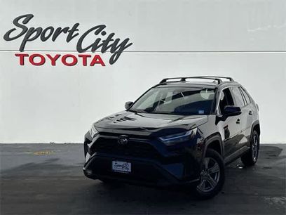 Used 2025 Toyota RAV4 XLE w/ Convenience Package