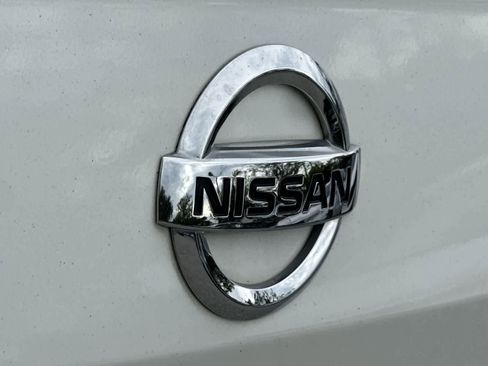 Used 2022 Nissan Altima 2.5 SR FWD image 10
