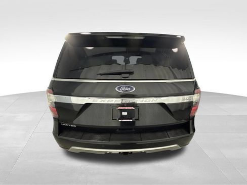 Used 2018 Ford Expedition Max Limited w/ Equipment Group 302A AWD/4WD image 8