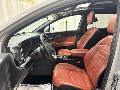 Certified 2023 Kia Sportage SX FWD image 12