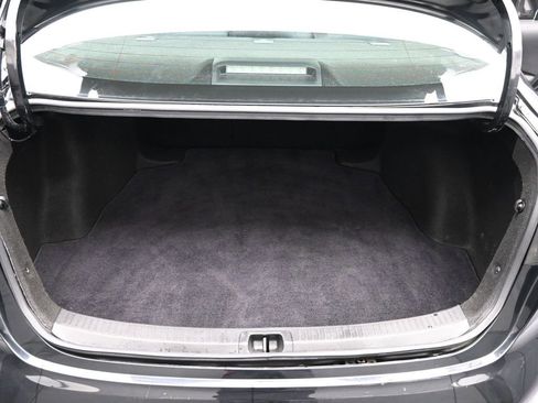 Used 2021 Toyota Corolla LE image 26