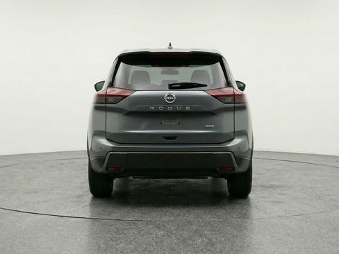 Used 2025 Nissan Rogue SV AWD/4WD image 7
