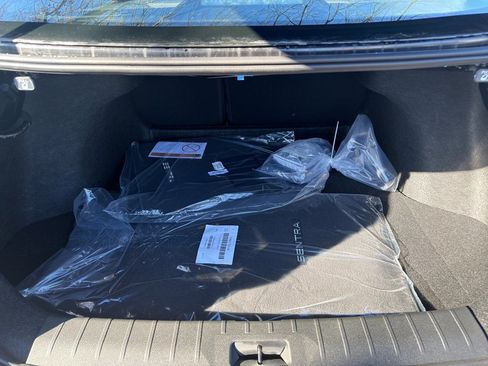 New 2026 Nissan Sentra SR w/ SR Premium Package image 34