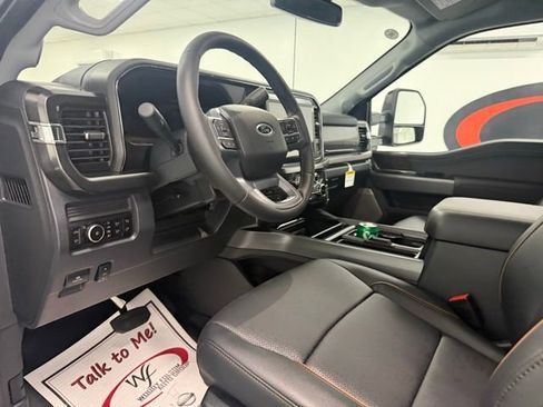 New 2026 Ford F250 4x4 Crew Cab Super Duty image 10