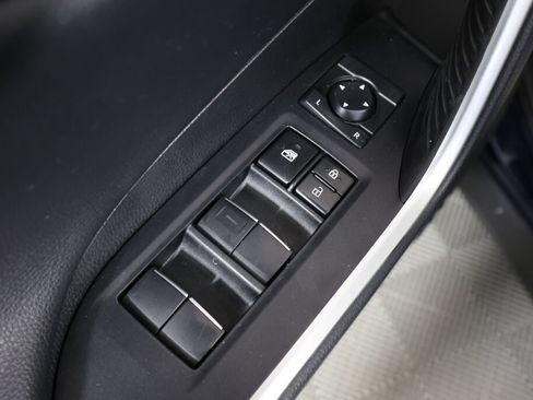 Used 2021 Toyota RAV4 XSE AWD/4WD image 31