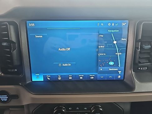 Used 2024 Ford Bronco Wildtrak image 15