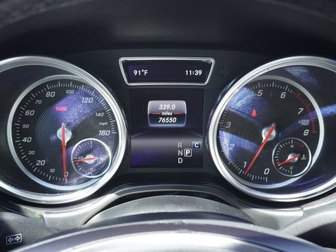 Used 2019 Mercedes-Benz GLE 400 4MATIC image 11