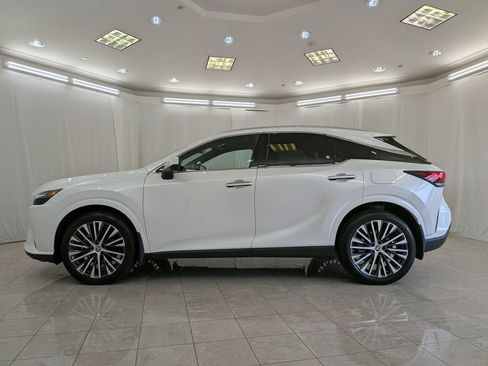 Used 2025 Lexus RX 350 w/ Convenience Package AWD/4WD image 5