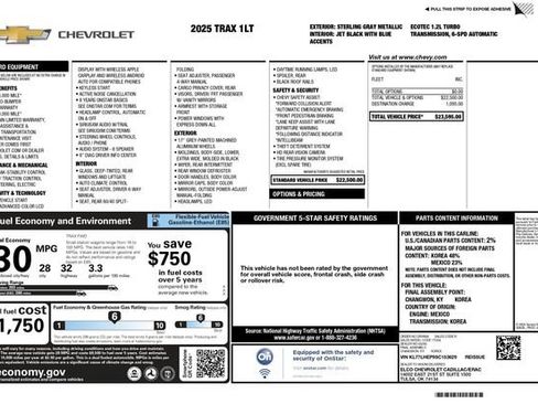 Used 2025 Chevrolet Trax LT FWD image 29
