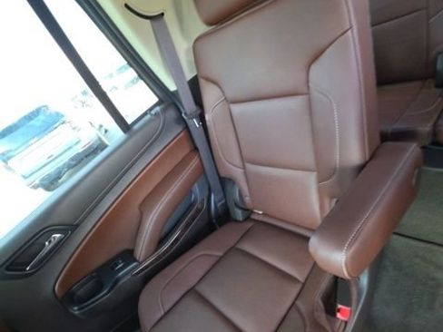 Used 2018 Chevrolet Tahoe Premier image 43