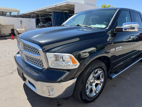 Used 2017 RAM 1500 Laramie w/ Convenience Group AWD/4WD image 10