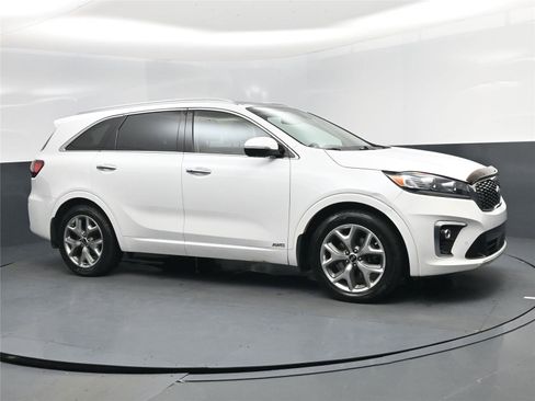 Used 2020 Kia Sorento SX image 2