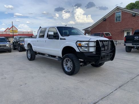 Used 2011 Ford F250 Lariat w/ Lariat Interior Pkg image 1