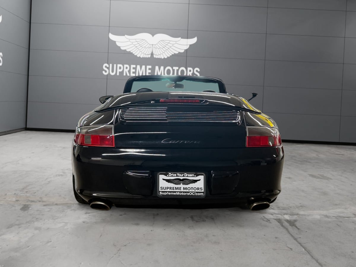 Used 2004 Porsche 911 Carrera RWD image 4