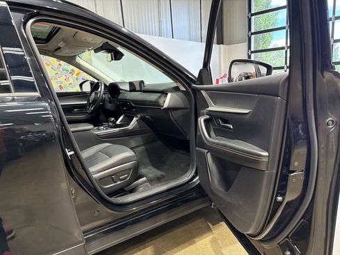 Used 2025 MAZDA CX-90 Plug-In Hybrid w/Premium Sport AWD/4WD image 76