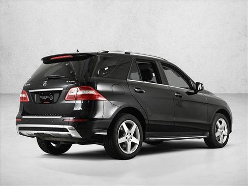 Used 2014 Mercedes-Benz ML 550 4MATIC image 5