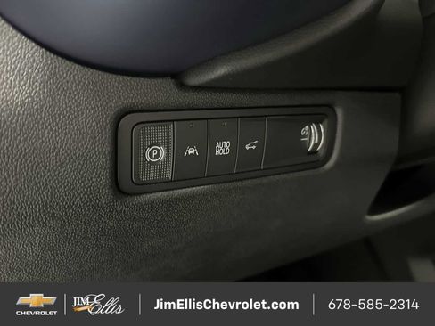 New 2026 Chevrolet Equinox EV LT AWD/4WD image 11