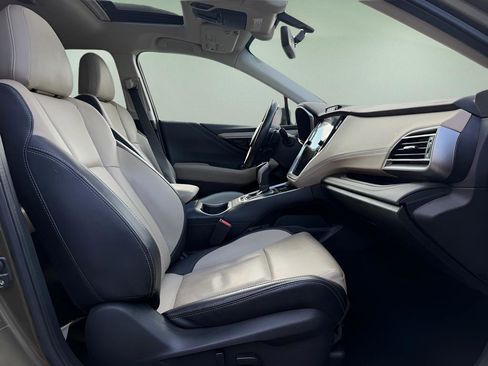 Used 2021 Subaru Outback Limited image 18