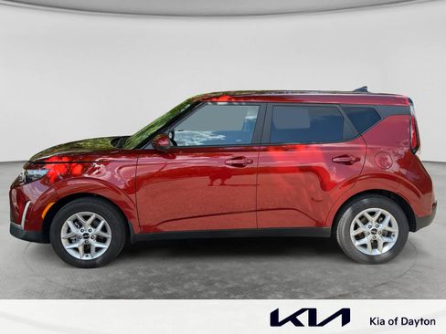Used 2025 Kia Soul S FWD image 8
