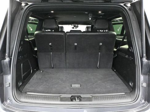 Used 2024 Jeep Wagoneer Series II w/ Flexible Seating Group AWD/4WD image 45