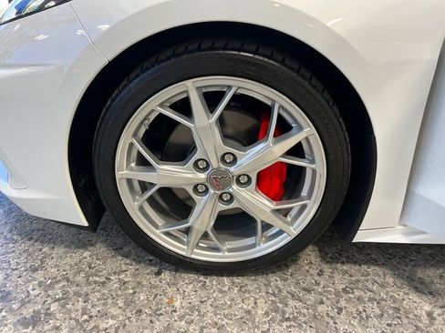 Used 2021 Chevrolet Corvette Stingray 2LT w/ Chrome Exterior Badge Package image 32