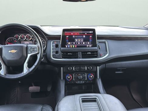 Used 2021 Chevrolet Tahoe LT w/ LT Signature Package image 19