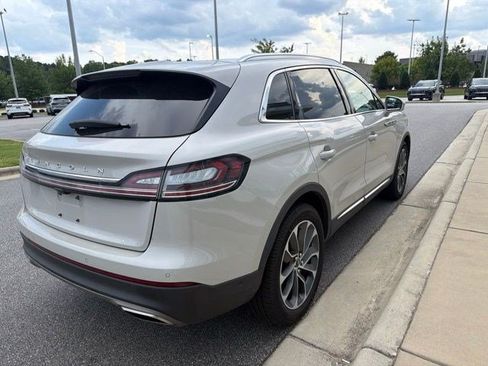 Used 2023 Lincoln Nautilus Reserve AWD/4WD image 5