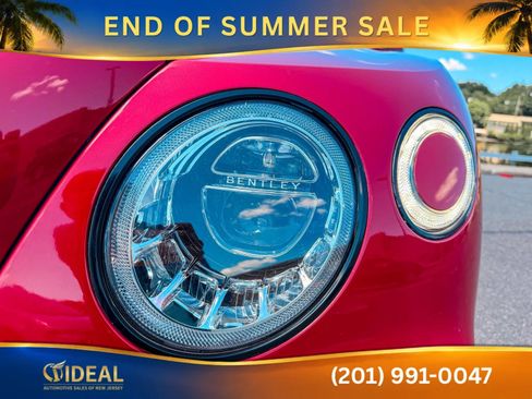 Used 2017 Bentley Bentayga AWD/4WD image 42