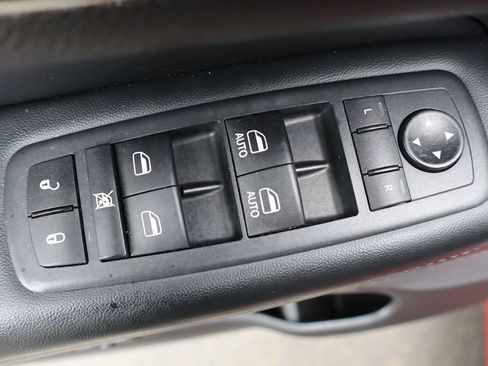 Used 2020 Jeep Grand Cherokee Limited X AWD/4WD image 27