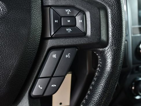 Used 2016 Ford F150 XLT w/ Equipment Group 302A Luxury AWD/4WD image 35