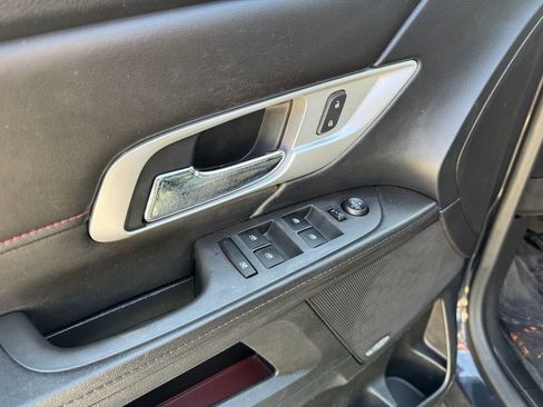 Used 2016 GMC Terrain SLT w/ Open Road Package image 16