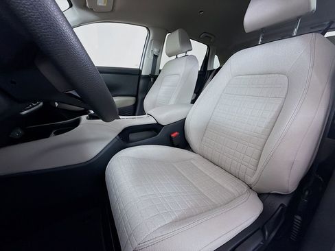 New 2026 Honda HR-V LX image 11