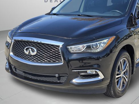 Used 2017 INFINITI QX60 FWD w/ Premium Plus Package image 36