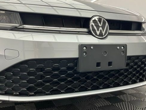 Used 2025 Volkswagen Jetta S FWD image 23