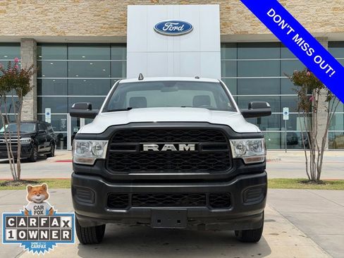 Used 2022 RAM 2500 Tradesman AWD/4WD image 2