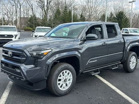 New 2026 Toyota Tacoma SR5 image 3