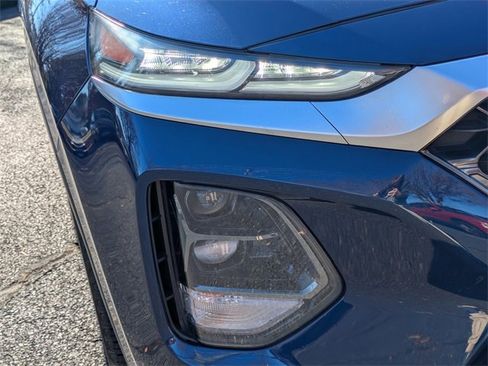 Used 2019 Hyundai Santa Fe Limited image 10