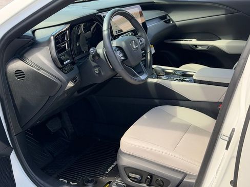 Used 2025 Lexus RX 350h w/ Convenience Package AWD/4WD image 10