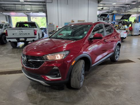 Used 2023 Buick Encore GX Select w/ Safety Package II AWD/4WD image 6