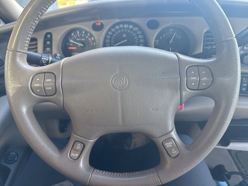 Used 2003 Buick Le Sabre Limited w/ Celebration Edition Package image 13