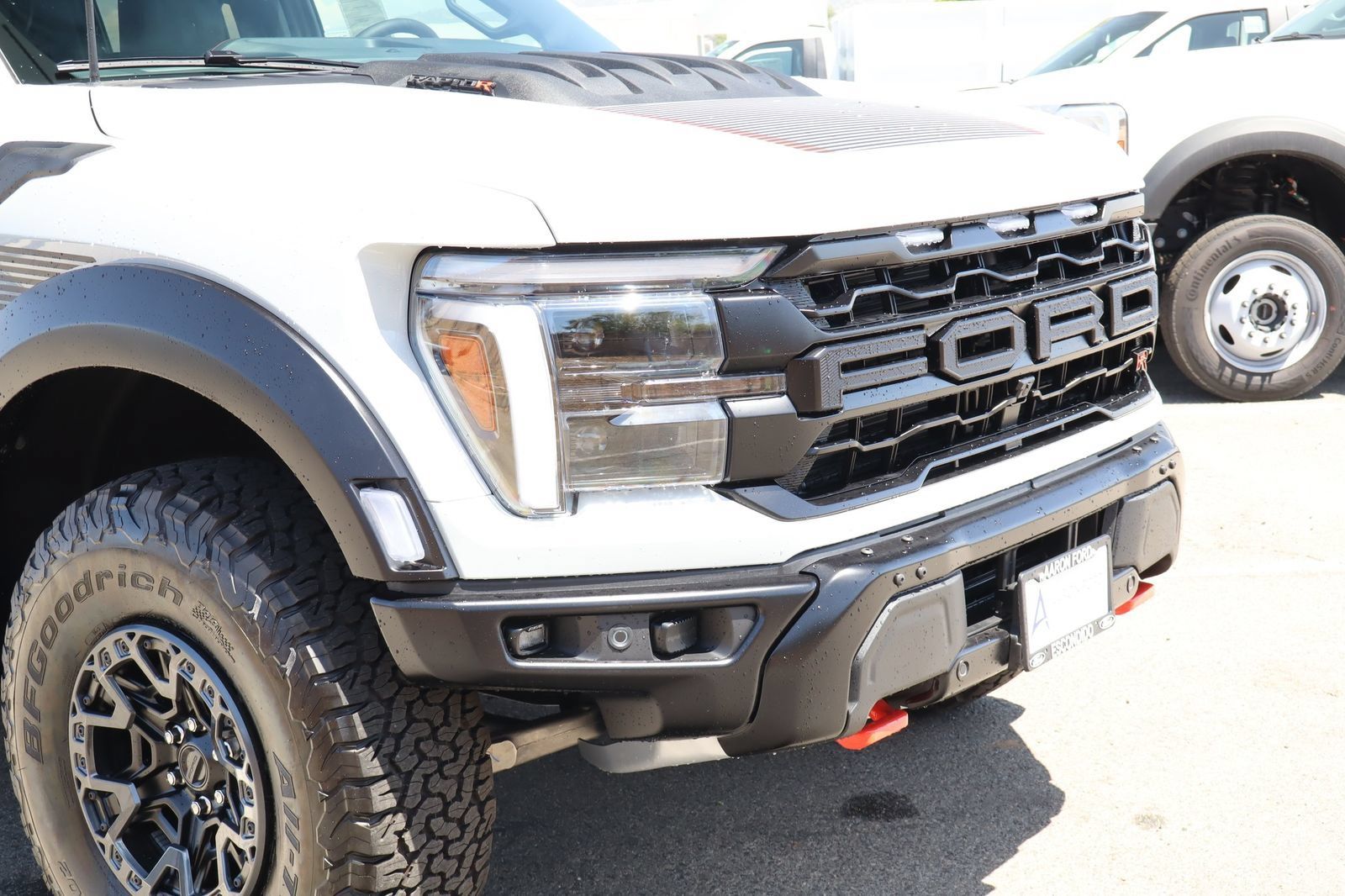 New 2026 Ford F150 Raptor w/ Equipment Group 803A Raptor R AWD/4WD image 9