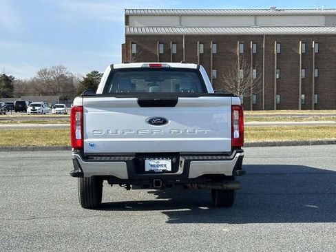 Used 2023 Ford F250 XL w/ XL Chrome Package image 4